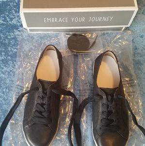 Dansko Orli Textured Nubuck